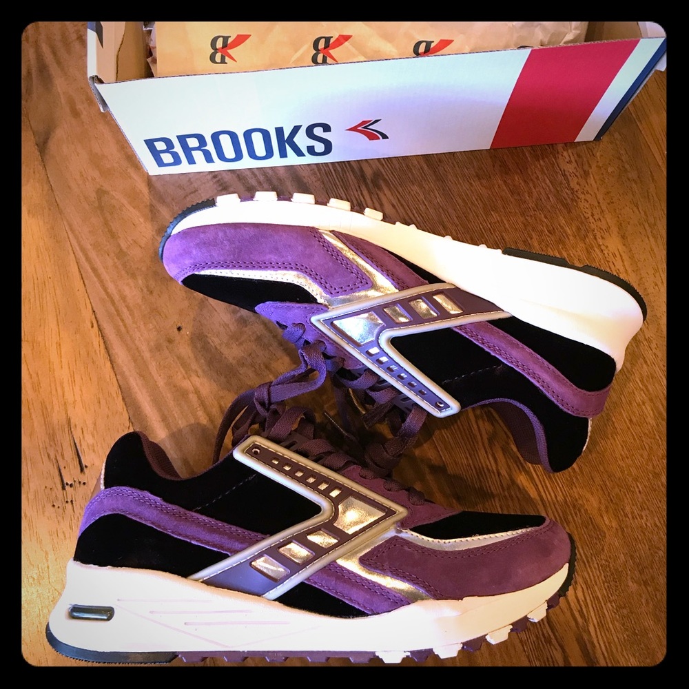 Brooks Regent Purple/Silver Velvet suede Sneakers